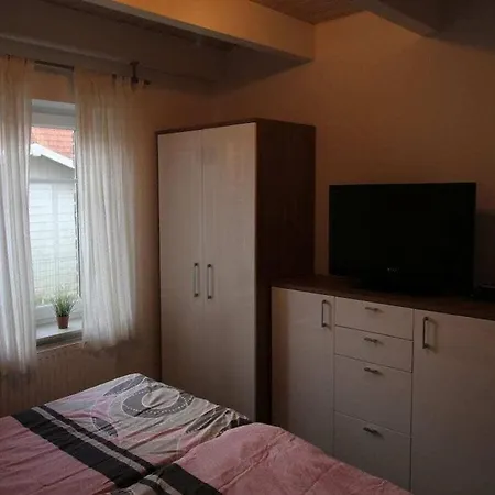 With 3 Bedrooms * Greetsiel