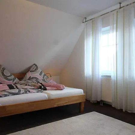 With 3 Bedrooms Апартаменты Гретзиль