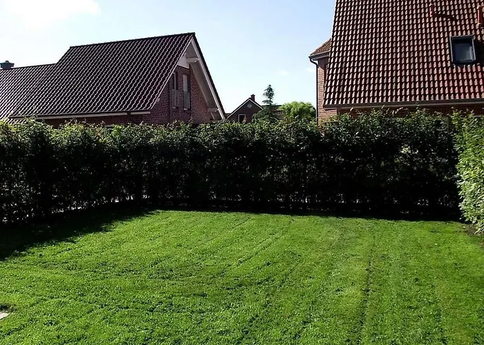 With 3 Bedrooms Apartament Greetsiel