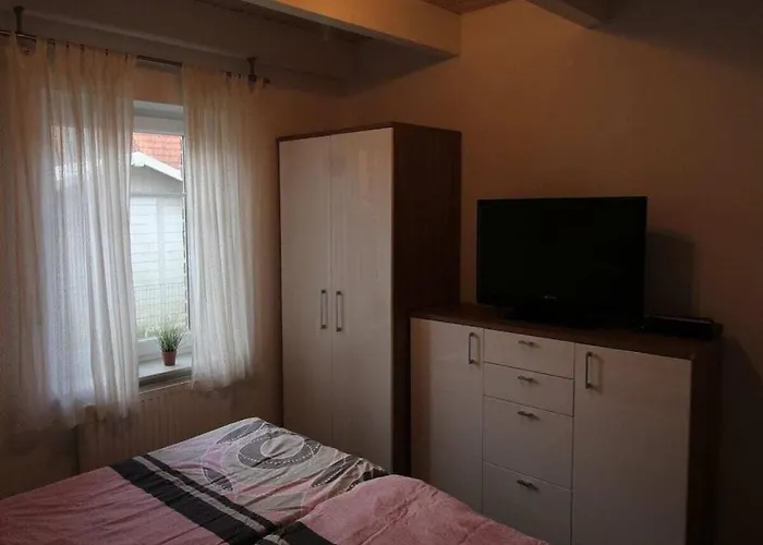 With 3 Bedrooms * Greetsiel