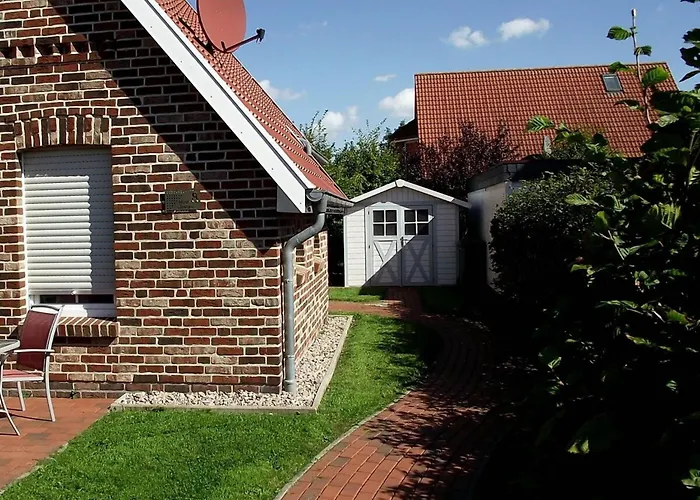 With 3 Bedrooms Greetsiel